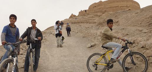 Teenage bicyclists in Yazd