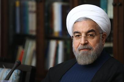 حسن روحانی: رئیس کمیته امداد امام صراحتاً به من اعلام کرد که شما فقر مطلق را پشت سر گذاشته‌اید و امروز در کشور فقر مطلق وجود ندارد.