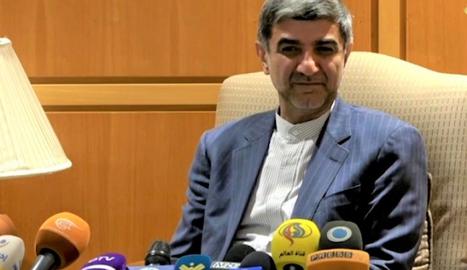 «شربل وهبه»، وزیر امور خارجه کابینه موقت لبنان می‌گوید سفیر ایران در بیروت به وزارت خارجه لبنان فراخوانده شده است.