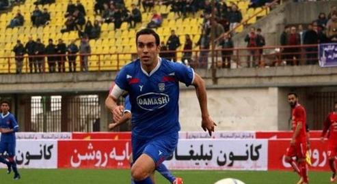 Mohammad Mokhtari, the 36-year-old captain of Gilan Damash football club, was arrested by the Revolutionary Guards’ Intelligence Unit for criticizing the response to the coronavirus epidemic.