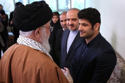 Ayatollah Khamenei praised Alireza Karimi, the Iranian freestyle wrestler who in 2017 deliberately lost a match so that he would not have to face an Israeli opponent