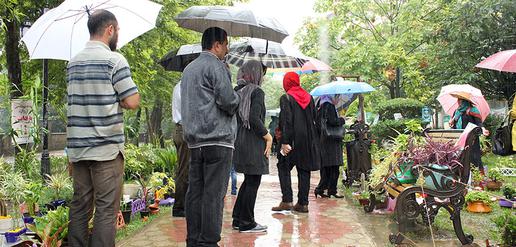 جشنواره شمعدانی‌ و موسیقی در رشت