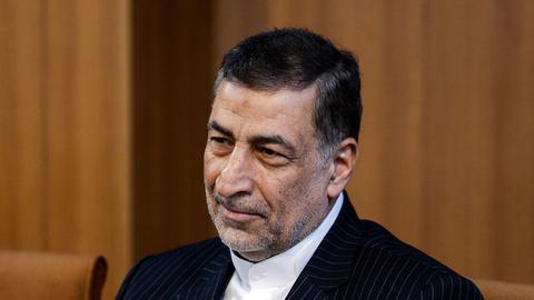 علی‌رضا آوایی، وزیر دادگستری دولت حسن روحانی از مردادماه سال ۹۶ تاکنون است.