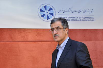 Massoud Khansari, head of the Tehran Chamber of Commerce, said in February 2021 that $100 billion had flowed out of Iran in the last two years