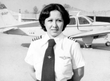 Akram Monfared Arya: A Female Pilot Before the Revolution