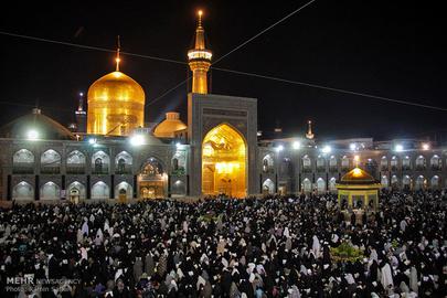 آستان قدس رضوی؛ در این گزارش چه می‌خوانید؟