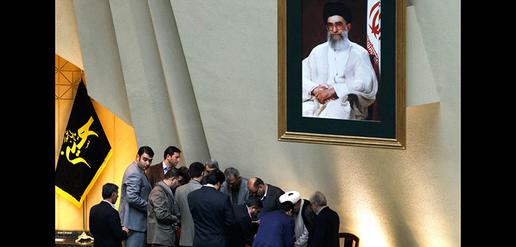 محمد فرهادی با رای بالای نمایندگان مجلس  وزیر علوم شد.