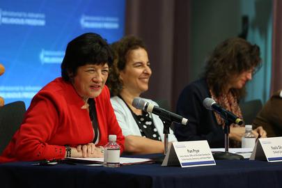 Pam Pryor introduces the “Women’s Rights and International Religious Freedom” panel at the Ministerial to Advance Religious Freedom on July 17, 2019 [State Department photo/Public Domain]