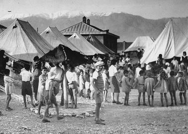 برادران لاندائو دو سالی که در تهران بودند را با خاطرات پر از مهر به یاد می‌آورند