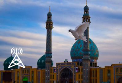 بزرگ‌ترین نماد گردشگری مذهبی بر مبنای مهدویت را بی‌درنگ می‌توان «مسجد جمکران» دانست.