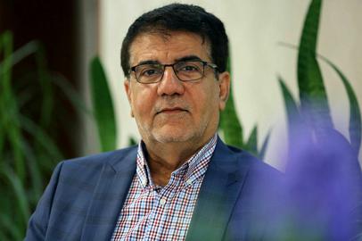 Ali Nozarpour, Mayor of Tehran’s District 22, informed the former Tehran mayor that municipality workers have been prevented from going to electricity and water purification stations in the camp