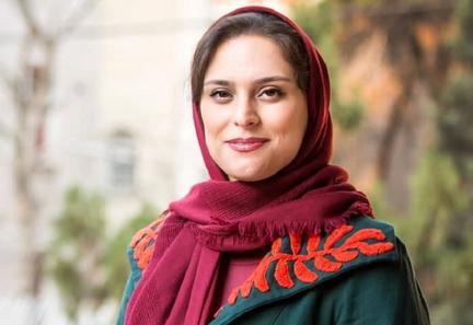 خداحافظی هانا کامکار، خواننده و بازیگر با تئاتر، به خاطر ممنوعیت خوانندگی زنان
