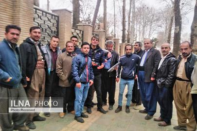 معیشت کارگران: کارگران ساختمانی مریوان دست به دامان استانداری شدند