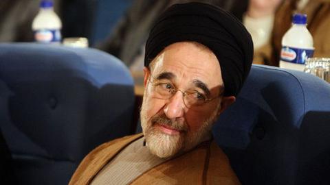 نامه خاتمی به خامنه‌ای: هیچ‌گاه علیه رهبری و حاکمیت نیستم