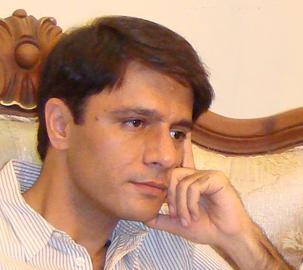 فروپاشی از درون و دور ماندن از نظام جهانی