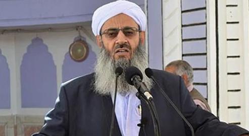 The Sunni cleric Molavi Abdol Hamid will have his 2014 award from the Human Rights Defenders Center withdrawn after he made a recent statement celebrating the Taliban domination of Afghanistan