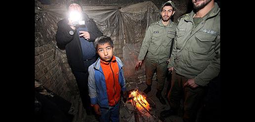 Police Raid Homes of Migrants in Isfahan