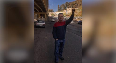 خسرو صادقی بروجنی پس از ۴۴۶ روز حبس، به مرخصی اعزام شد