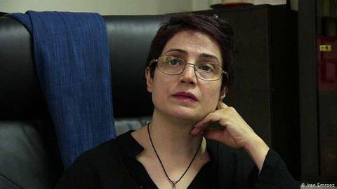 On September 23, 2020, Nasrin Sotoudeh’s husband, said his wife had been returned to prison after five days in Taleghani Hospital. She received no treatment while in the hospital