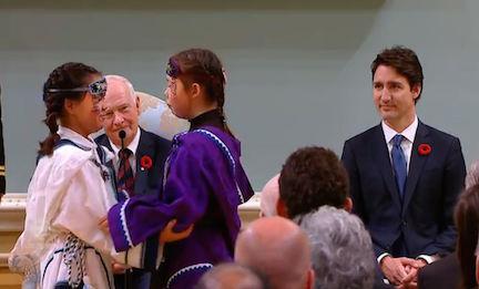 از زندگی روزمره زنان بومی اینوییت تا مراسم سوگند کابینه جدید کانادا 