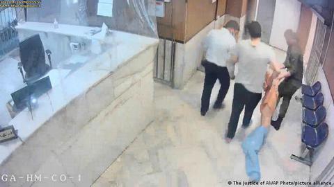 مرگ ۱۷ زندانی کُرد در سال گذشته؛ ۱۰ نفر زیر شکنجه کشته شدند