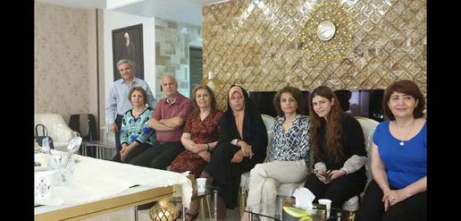 Faezeh Hashemi Rafsanjani (in chador) meets with Fariba Kamalabadi and supporters of the Baha’i Friends of Iran group