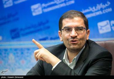 «احسان قاضی‌زاده هاشمی»، نماینده مجلس ایران، هم خواهان توقیف اموال تمامی مدیران متخلف در زمینه عقد قرارداد با مارک ویلموتس شد.