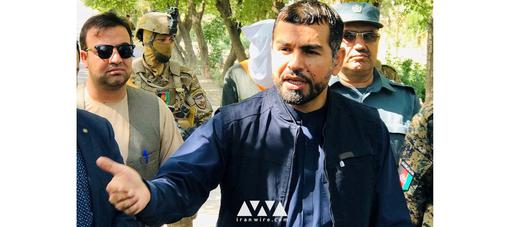 فرماندار هرات بدون نام بردن از ایران گفته بود کشور همسایه برای خروج سرمایه و طلا از هرات از ترور و ناامنی حمایت می‌کند.