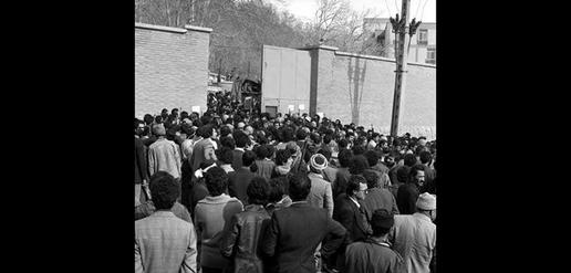 تصرف زندان اوین در بهمن 1357