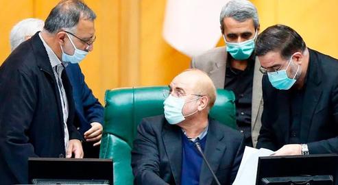 Two new reports from the parliament's Research Center indicate a pessimistic mood prevails in the conservative-dominated Iranian legislature