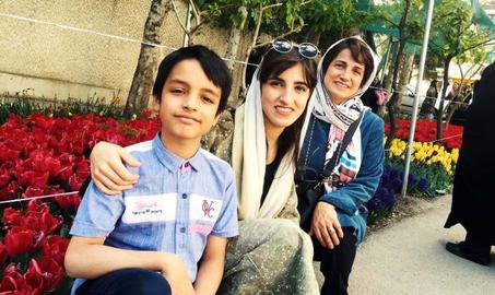 مهراوه خندان، فرزند نسرین ستوده، پس از ساعاتی بازداشت با قرار کفالت آزاد شد