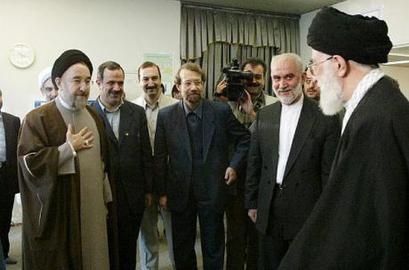اصلاح طلبان دنبال واسطه می گردند