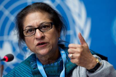 عاصمه جهانگیر از انواع و اقسام اقدامات خلاف حقوق بشری در ایران گفته بود؛ از ممنوعیت ورود زنان به استادیوم‌ها تا تبعیض علیه بهایی‌ها که بزرگ ترین اقلیت مذهبی کشور هستند.
