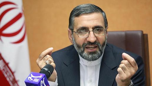 نقض دادرسی عادلانه با تقسیم وکلا به خودی و غیرخودی