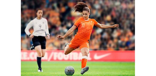 هفته گذشته نیز فدراسیون فوتبال هلند لیگ فوتبال این کشور را تعطیل کرد.