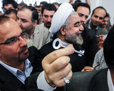 انتخابات – 13 روز +  عارف در آب نمک = خاطرات ما و غرضی