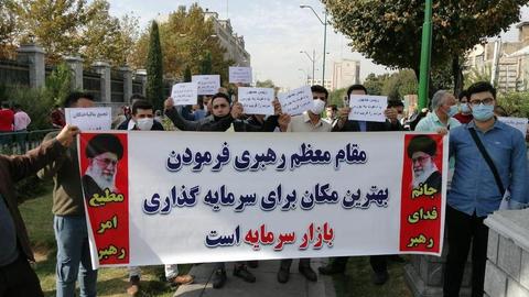نماینده مجلس: ۵۰ میلیون ایرانی در بورس مال باخته‌اند