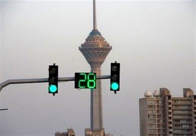 شهرداری تهران: مشکل شمارنده چراغ‌های راهنمایی را از ۱۸ سال پیش داریم