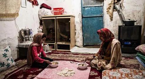 Poverty Rate in Iran 'Doubled' in Three Years