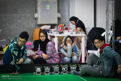 Tehran Hosts RoboCup IranOpen 201​7