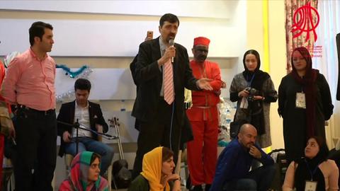 شارمین میمندی‌نژاد‌، بنیان‌گذار خیریه جمعیت امام علی، در تیرماه  سال گذشته با شکایت قرارگاه ثارالله سپاه پاسداران بازداشت شد.