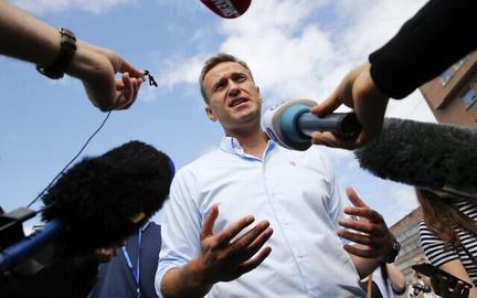 Russian Disinformation: Navalny Poisoned Himself