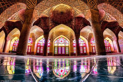 Amazing Architecture, a Kaleidoscope of Colours and Breathtaking Symmetry: Stunning Images Show the Beauty of Iranian Mosques 