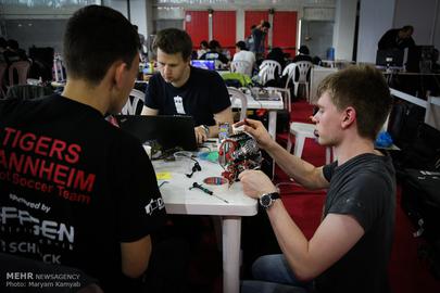 Tehran Hosts RoboCup IranOpen 201​7