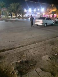 نیروهای امنیتی از شامگاه ۲۲ مهرماه در ورودی‌های منتهی به میدان مرکزی شهر مستقر شده‌اند