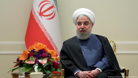 هشتم مرداد، «حسن روحانی» رئیس‌جمهور ایران خبر وقف دماوند را تکذیب کرد