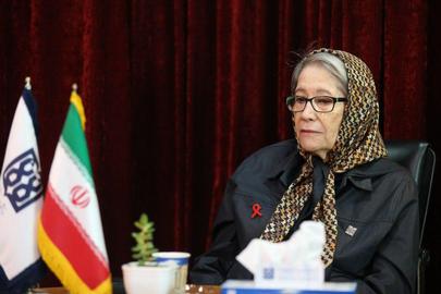 «مینو محرز»، عضو ستاد ملی مقابله با کرونا، روز دوشنبه وضعیت شیوع این بیماری در تهران را «افتضاح» دانست.