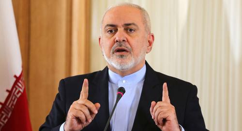 «محمدجواد ظریف»، وزیر امور خارجه جمهوری اسلامی ایران پیش از تصمیم نظام به تحویل دادن جعبه‌های سیاه، گفته بود که این کشور امکان بازخوانی اطلاعات را ندارد اما آن را تحویل کشور دیگری هم نخواهد داد.
