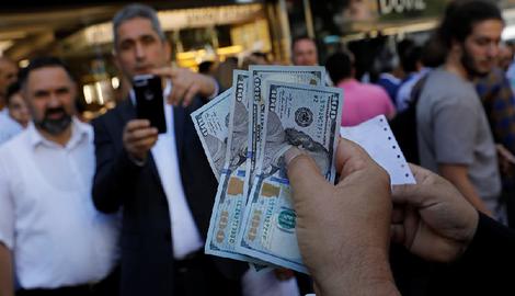 چرایی گرانی ارز و مسکن، چرایی خروج آمریکا از برجام و عدم پرداخت وام کرونا به واحدهای تولیدی و سرنوشت دلارهای ۴۲۰۰ تومانی موضوعات سوال از رییس جمهور هستند.