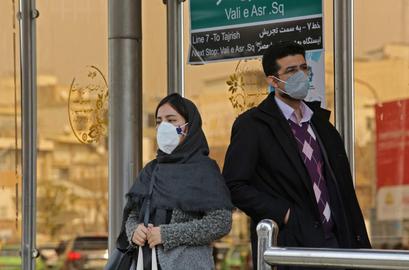 وزیر کشور ایران معتقد است کمتر از دو میلیون و  ۵۰۰ هزار نفر در ایران با این ویروس مواجه و درگیر شده‌اند.